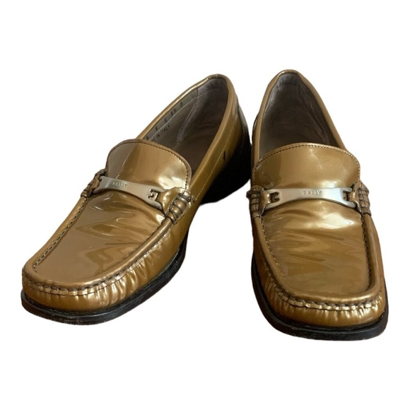 BALLY Women’s Gold Patent Leather Loafers Slip-On Low Heel Moccasins Size 5.5 - Picture 3 of 10
